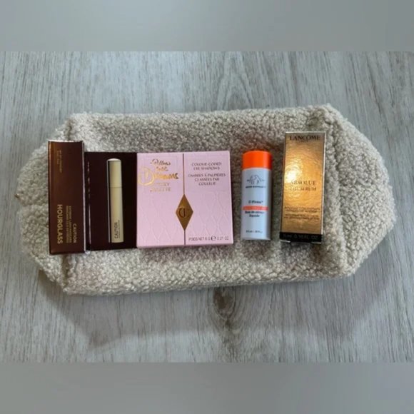 Beauty Bag with Charlotte Tilbury, Drunk Elephant, Hourglass & Lancôme!
